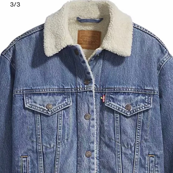 ***Only this week***Levis Sherpa trucker jacket - Picture 4 of 4